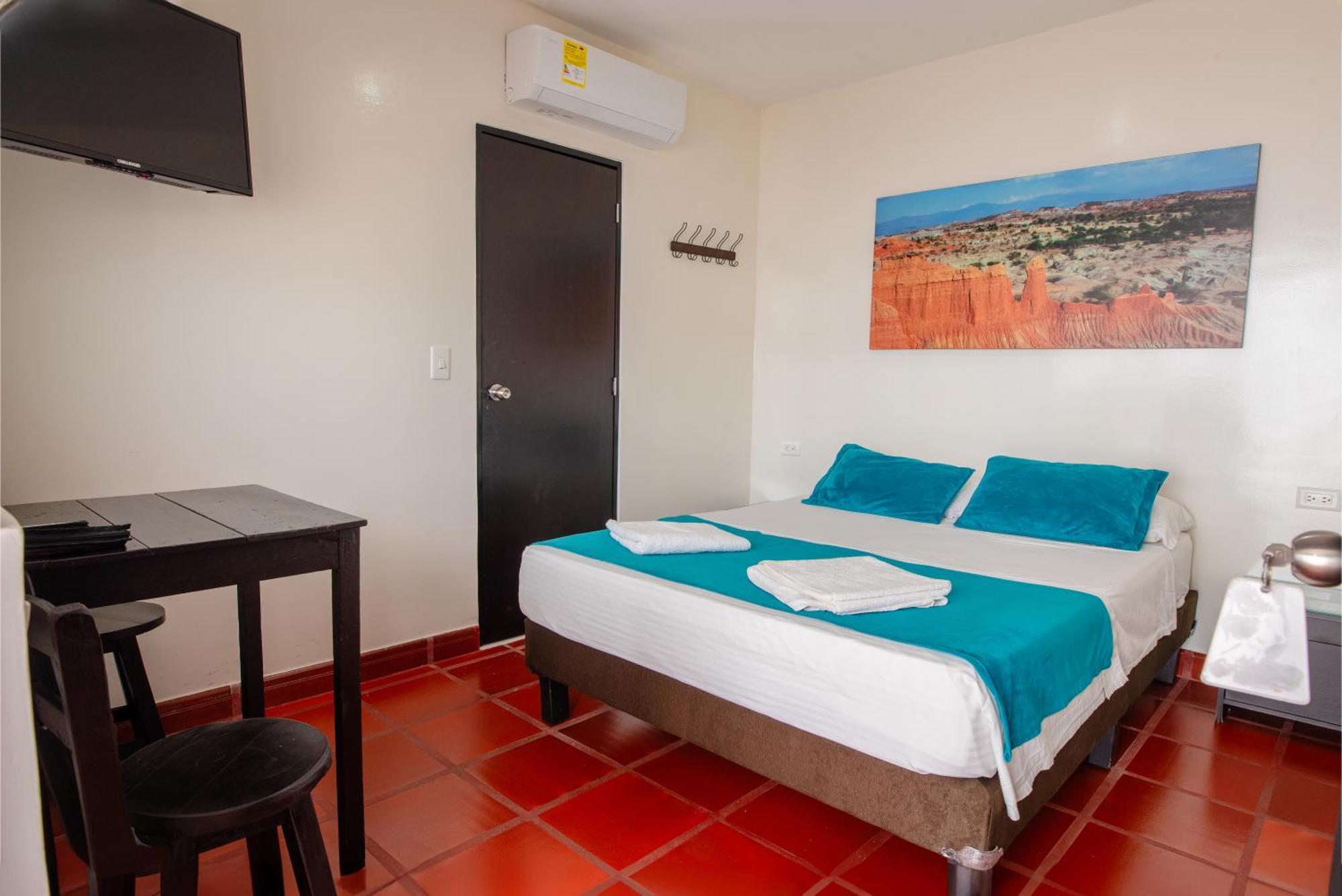 Hotel Villa Paraiso Villavieja Exteriér fotografie