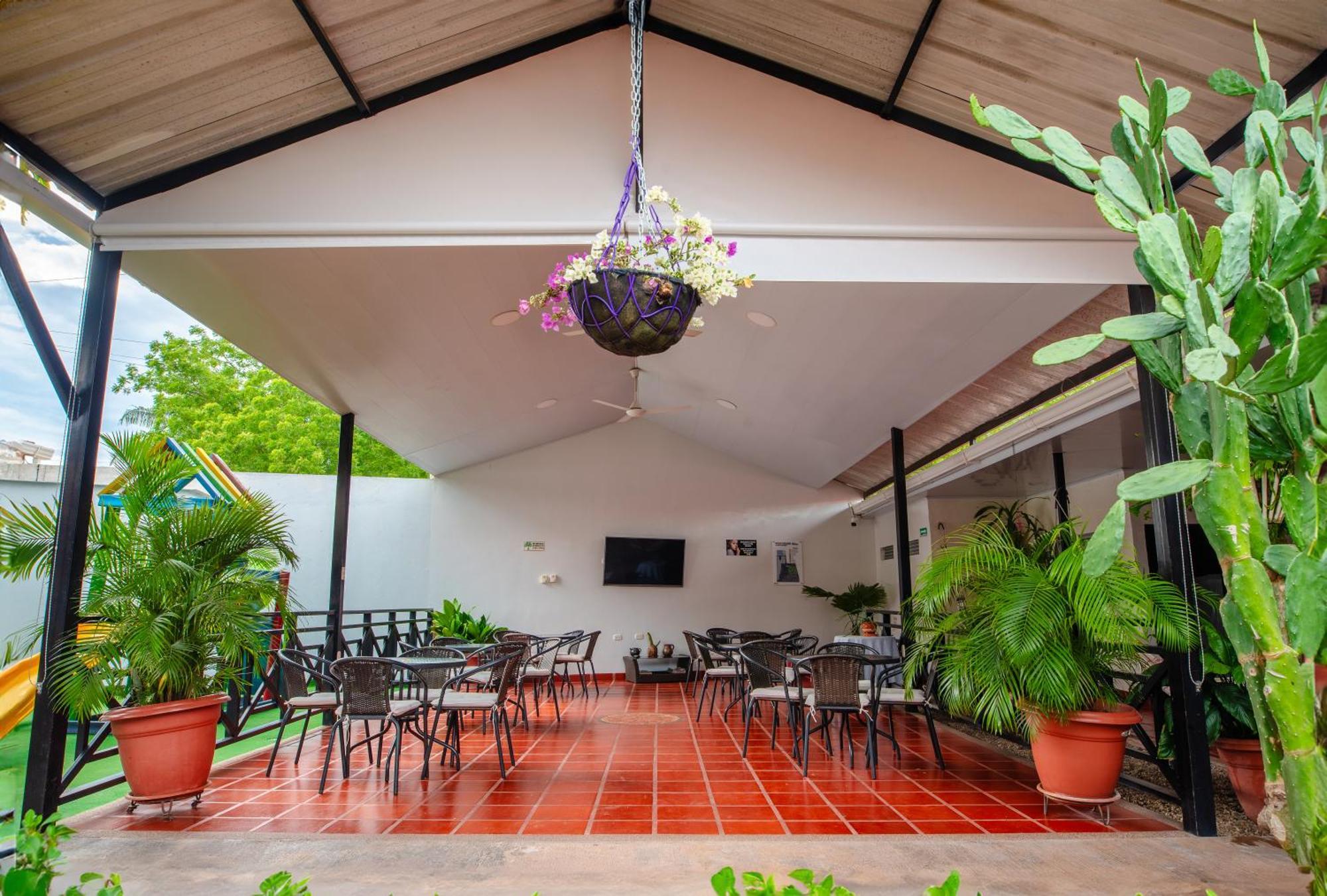Hotel Villa Paraiso Villavieja Exteriér fotografie